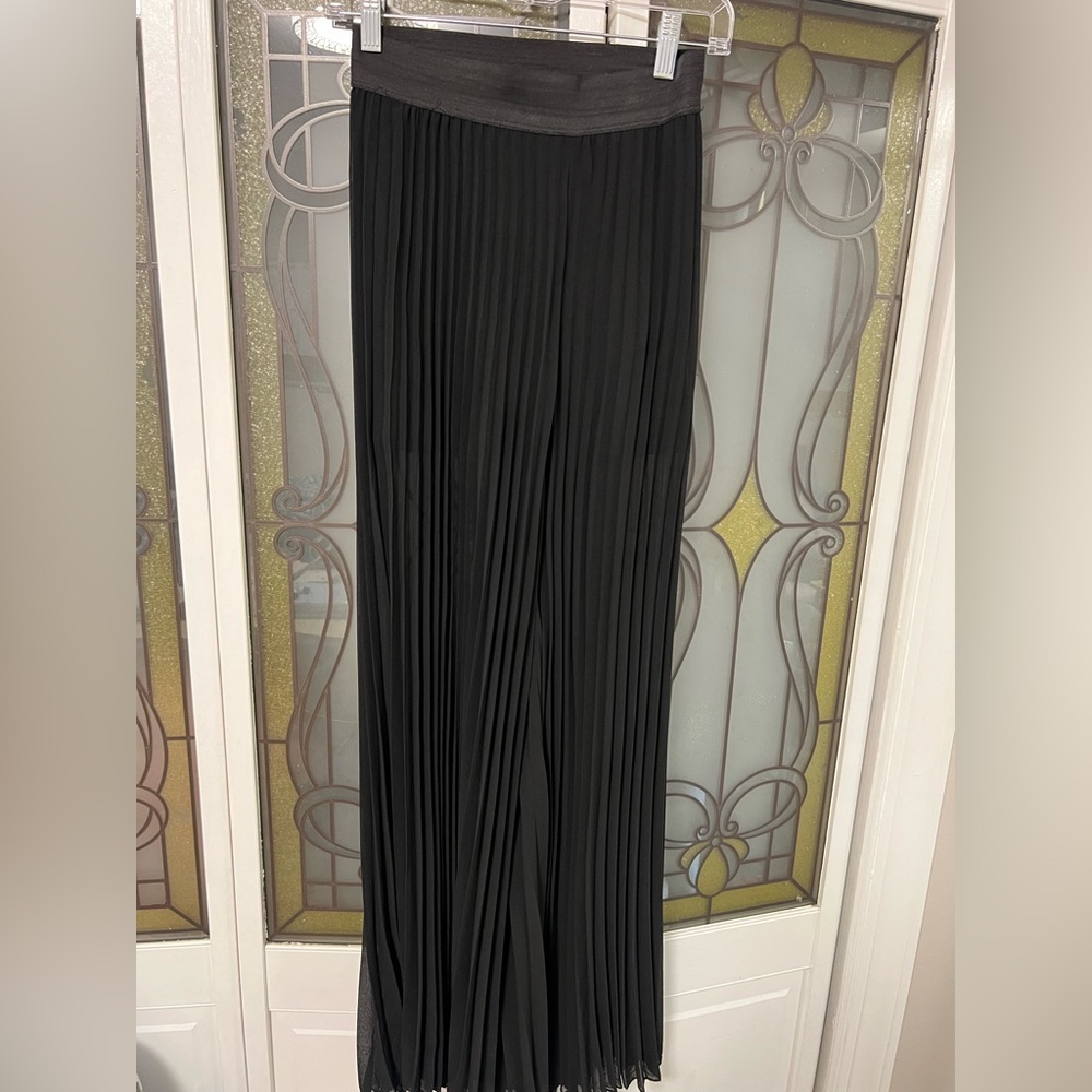 Dress pants , crimped pants , black